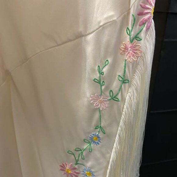 Tina Embroidered Maxi Dress - Picture 5 of 12
